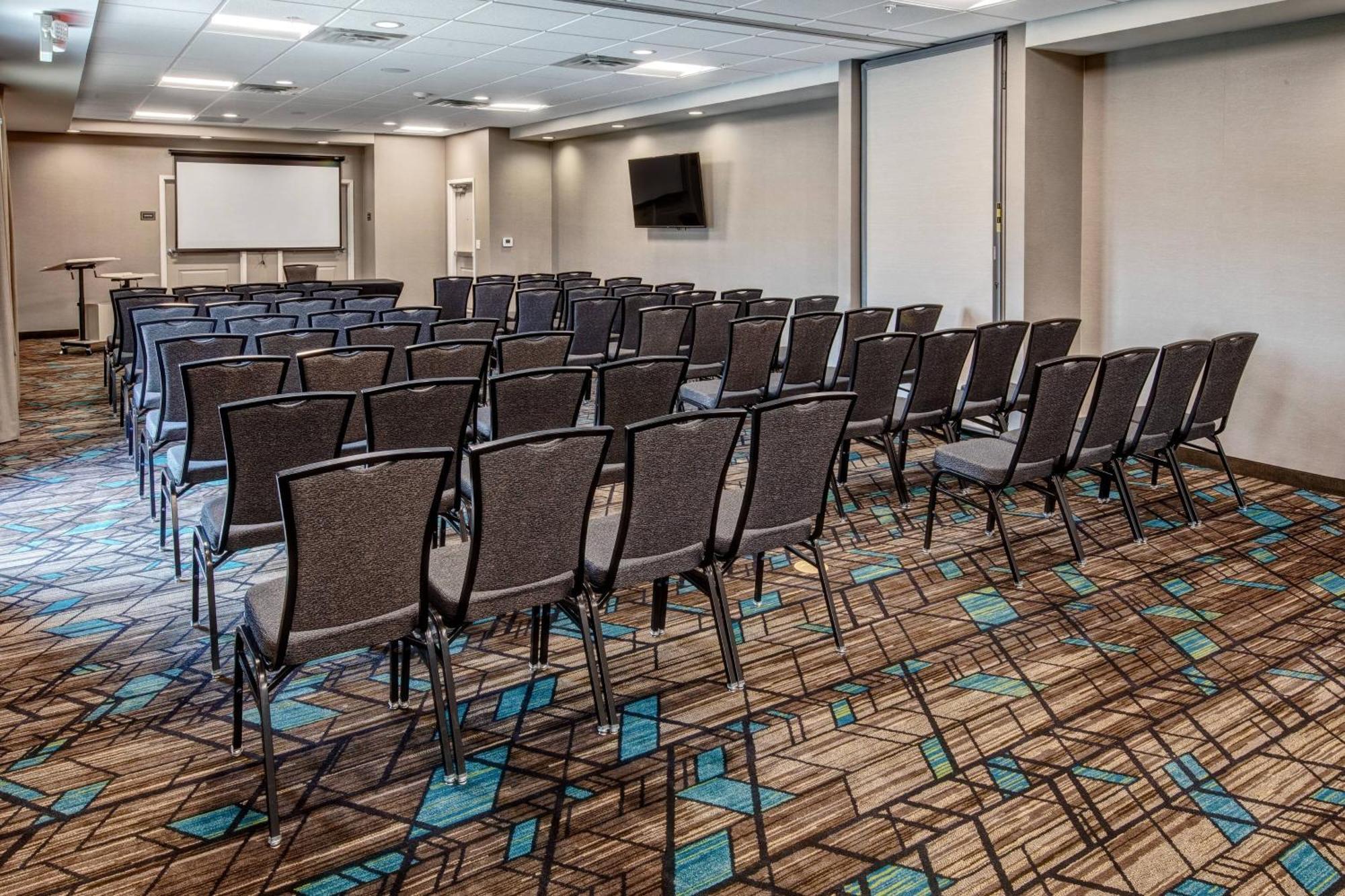 Residence Inn By Marriott Tulsa Midtown Buitenkant foto