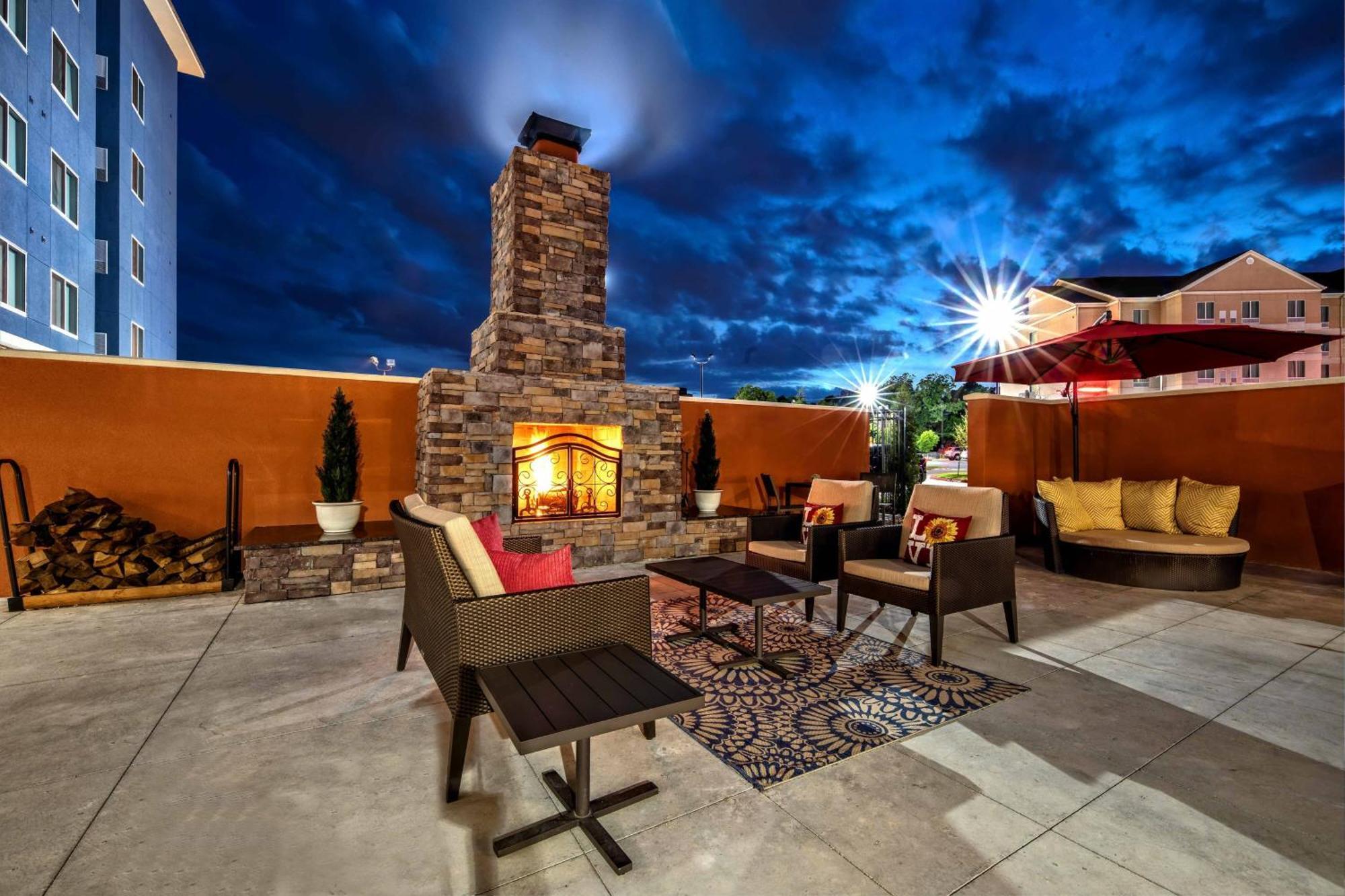 Residence Inn By Marriott Tulsa Midtown Buitenkant foto