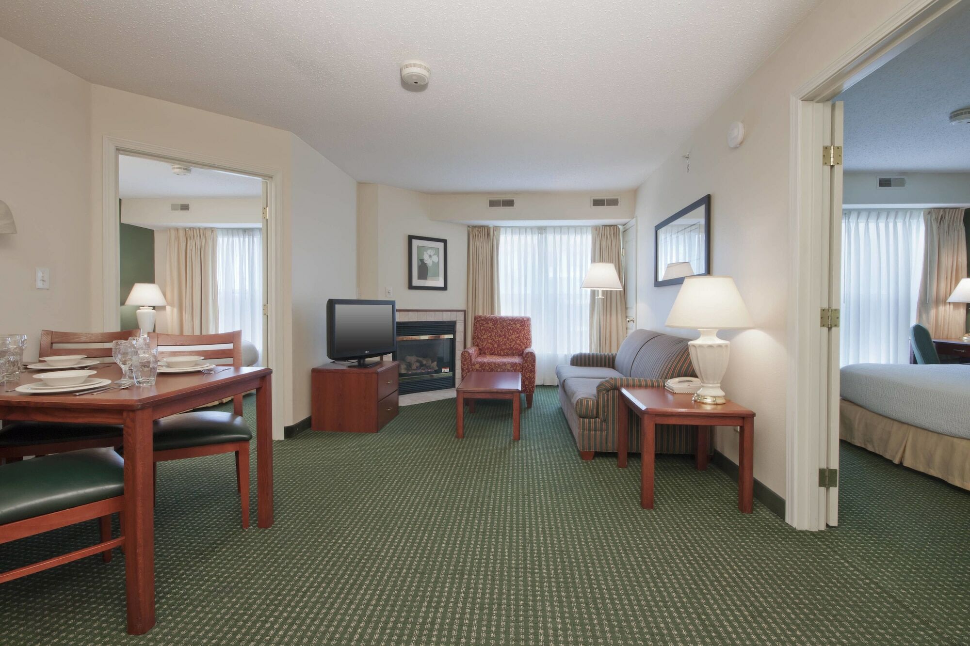 Residence Inn By Marriott Tulsa Midtown Buitenkant foto